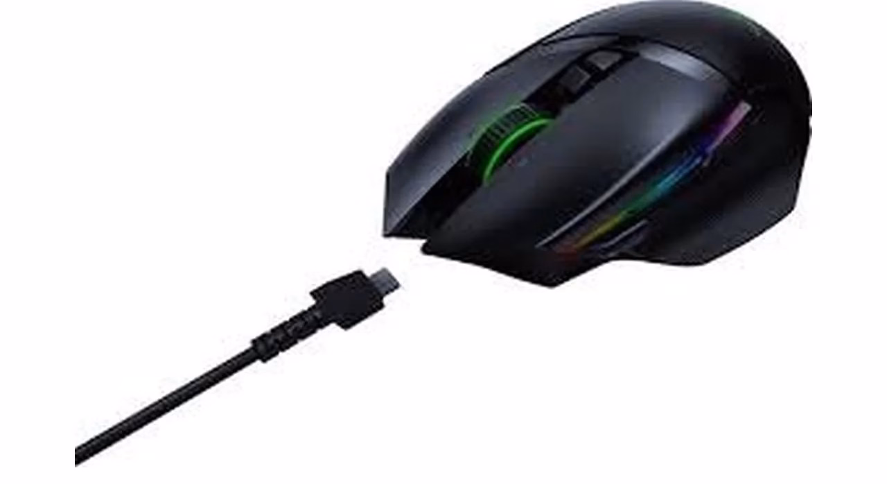 RZ01-03170100-R3U1 Razer Basilisk Ultimate Hyperspeed Chroma RGB Lighting Wireless Gaming Mouse